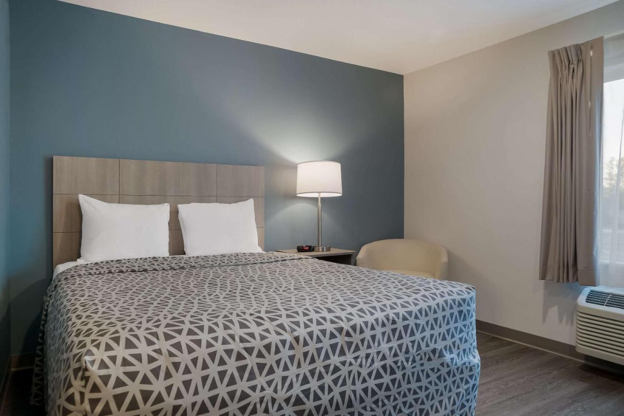 Woodspring Suites Detroit Sterling Heights Exteriér fotografie