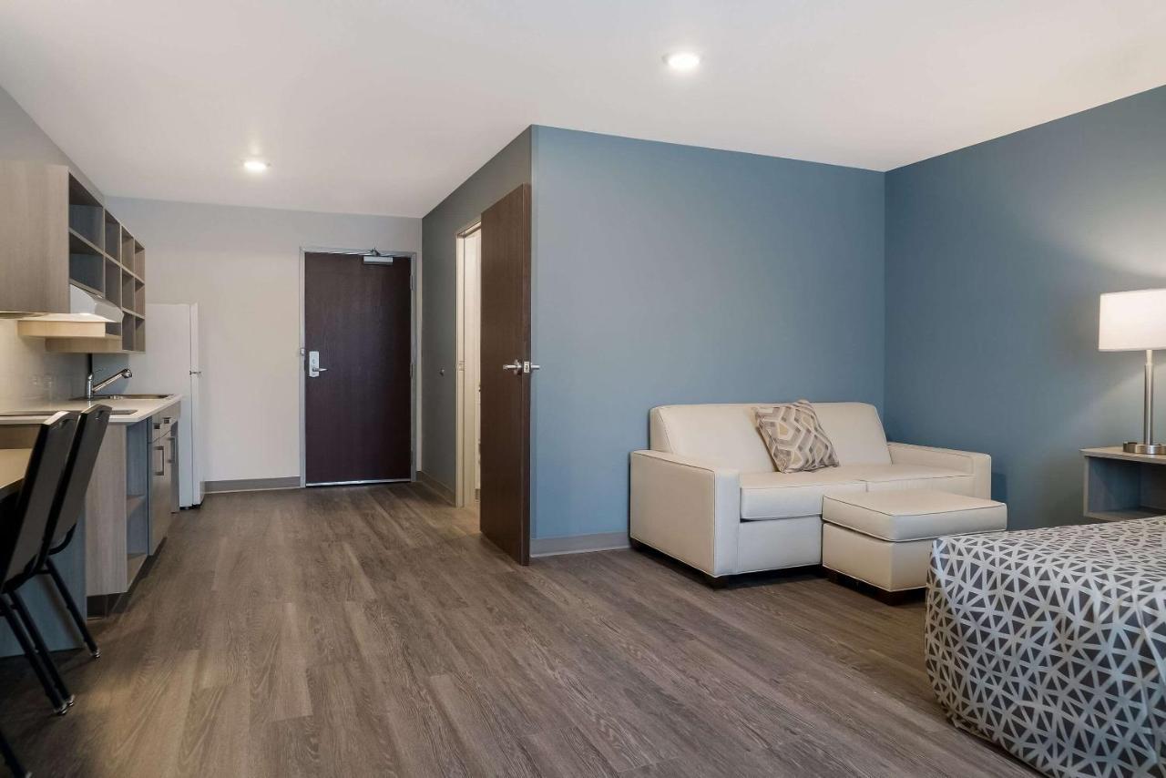 Woodspring Suites Detroit Sterling Heights Exteriér fotografie